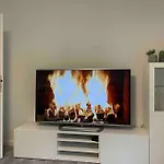 Apartamento Stilvolles, Frisch Renoviertes 2zi Mit Kueche Und Balkon In Kliniknaehe! Bad Oeynhausen