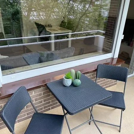 Stilvolles, Frisch Renoviertes 2zi Mit Kueche Und Balkon In Kliniknaehe Apartment Bad Oeynhausen